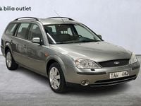 Begagnad Ford Mondeo 146 HK (107 kW) 2001 Grön Kombi