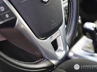 Begagnad Volvo V40 R-Design 153 HK (112 kW) 2018 Svart Kombi