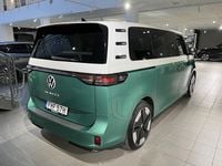 Begagnad VW ID. Buzz Pro 210 kW (286 HK) 2024 Flerfärgad Minibuss