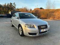 begagnad Audi A3 Sportback 1.6 Attraction, Comfort Euro 4 2007, Halvkombi