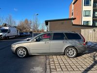 begagnad Volvo V50 T5 automat Euro 4 NAVI lucka skinn