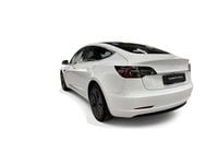 Begagnad Tesla Model 3 Standard Range Plus 239 kW (325 HK) 2020 Vit Sedan