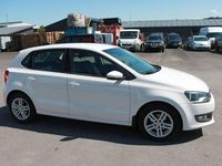 Begagnad VW Polo 90 HK (66 kW) 2012 Vit Halvkombi