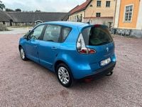 Begagnad Renault Scénic III 110 HK (80 kW) 2012 Mörkblå Minibuss