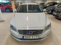 begagnad Volvo V70 D4 181Hk AWD Aut Momentum VOC Vhjul Drag Värmare