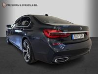 Begagnad BMW 750 M Sport 400 HK (294 kW) 2017 Grå (singapore grå metallic ) Sedan