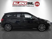 Begagnad Mercedes B180 Urban 109 HK (80 kW) 2017 Svart Minibuss
