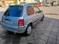 Begagnad Nissan Micra 82 HK (60 kW) 2002 Silver Halvkombi