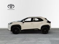 Begagnad Toyota Yaris 2023 Vit Halvkombi