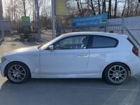 begagnad BMW 120 d 3-dörrars Steptronic Advantage, Comfort, M Sport E