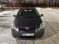 Begagnad Toyota Auris 124 HK (91 kW) 2007 Halvkombi