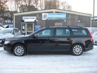 begagnad Volvo V70 D5 AWD Momentum 185hk Skinn/Drag/Bränslevärmare