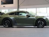 Begagnad Porsche 911 517 HK (380 kW) 2021 Mörkgrön
