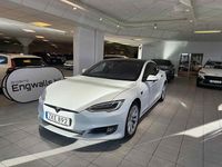 Begagnad Tesla Model S 386 kW (525 HK) 2018 Vit Halvkombi