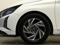 Ny Hyundai i20 Essential 84 HK (61 kW) 2025 Atlas white Halvkombi