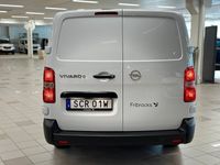 begagnad Opel Vivaro-e Combi L3 Business 75 kWh Räckvidd 306km WLTP 2023, Transportbil