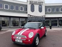 Begagnad Mini Cooper 116 HK (85 kW) 2002 Röd Halvkombi