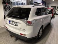 Begagnad Mitsubishi Outlander 150 HK (110 kW) 2013 Vit SUV