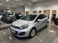 Begagnad Kia Rio 84 HK (61 kW) 2014 Grå Halvkombi