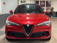 begagnad Alfa Romeo Stelvio Quadrifoglio Kolfiber SE SPEC SE PRIS VAT