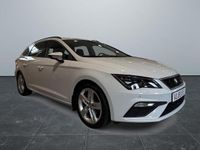 Begagnad Seat Leon ST Beats 150 HK (110 kW) 2019 Vit Kombi