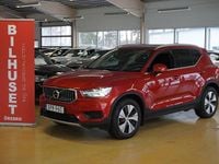 Begagnad Volvo XC40 Momentum 129 HK (94 kW) 2021 Röd SUV