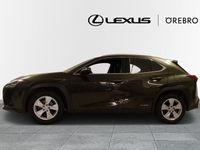 begagnad Lexus UX 250h E-Four Comfort AWD V-hjul