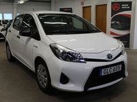 begagnad Toyota Yaris Hybrid e-CVT(101hk)Servad/Ny Besiktad UA