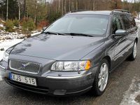 Begagnad Volvo V70 Summum 209 HK (153 kW) 2005 Grå Kombi
