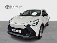 Begagnad Toyota C-HR Style 197 HK (144 kW) 2023 Vit SUV