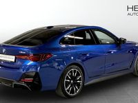 Begagnad BMW i4 Shadowline 442 kW (601 HK) 2025 Blå Sedan