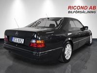 Begagnad Mercedes 230 132 HK (97 kW) 1992 Mörkgrå Sportkupé