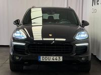 Begagnad Porsche Cayenne S E-Hybrid Platinum Edition 416 HK (305 kW) 2018 Svart SUV