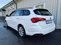 begagnad Fiat Tipo 1.6-110Hk E.Torq/Lounge/Automat/P.sensorer/V.Hjul