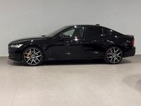 Begagnad Volvo S60 462 HK (339 kW) 2022 Svart Sedan