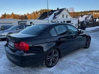 Begagnad BMW 320 Efficient Dynamics 163 HK (119 kW) 2011 Svart