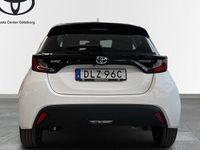 begagnad Toyota Yaris Hybrid 1,5 HYBRID 5D ACTIVE KOMFORTPAKET 2021, Halvkombi