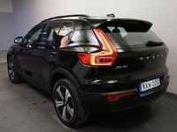 Begagnad Volvo XC40 Core 185 kW (252 HK) 2022 Svart SUV