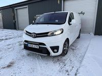 Begagnad Toyota Proace 122 HK (89 kW) 2020 Vit Minibuss
