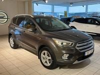 Begagnad Ford Kuga Titanium 150 HK (110 kW) 2017 Grå SUV