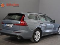 Begagnad Volvo V60 Momentum 197 HK (144 kW) 2021 Grå Kombi