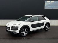 Begagnad Citroën C4 Cactus PureTech 110 HK (80 kW) 2014 Vit Halvkombi