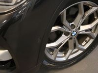 begagnad BMW X3 xDrive 20d xLine Dragkrok Värmare Sportstolar 2020, SUV