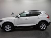 Begagnad Volvo XC40 Kinetic 165 HK (121 kW) 2019 Vit SUV