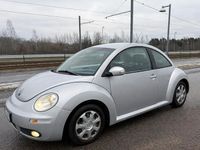 Begagnad VW New Beetle Highline 102 HK (75 kW) 2007 Halvkombi