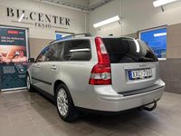 Begagnad Volvo V50 Kinetic 125 HK (91 kW) 2006 Ljusgrå Kombi