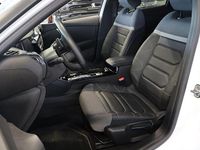 Begagnad Citroën C4 Shine 131 HK (96 kW) 2023 Vit Halvkombi