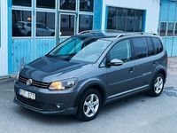 begagnad VW Touran Cross 2.0 TDI DSG