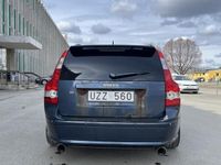 begagnad Volvo V50 T5 Momentum Euro 4