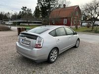 begagnad Toyota Prius 1.5 VVT-i + 3CM CVT Euro 4